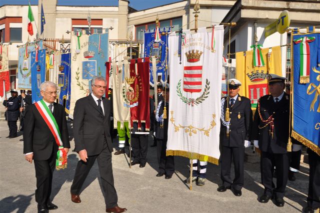 Colfelice medaglia d'argento al merito civile
